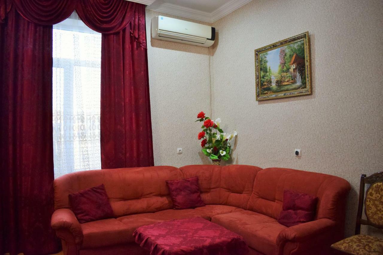 Excellent House Hotel Kutaisi Exterior photo